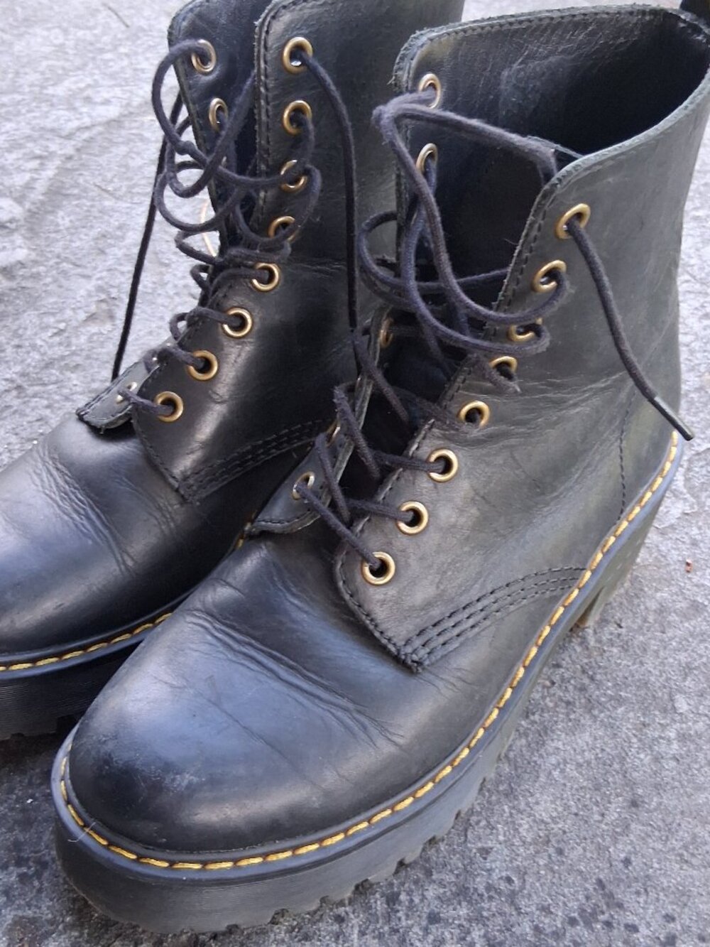 Dr. Martens Black Boots Women’s Shriver Hi combat boots size 7  $169 retail
